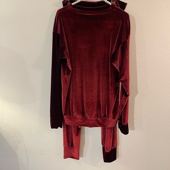 Laina Rauma SET Small top bottom maroon velour loungesuit leisure suit club bed - Picture 13 of 16